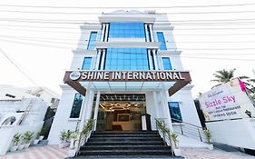 Shine International 3*